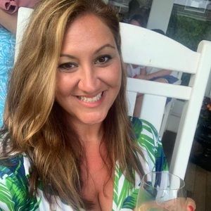 Meet your Posher, Monica